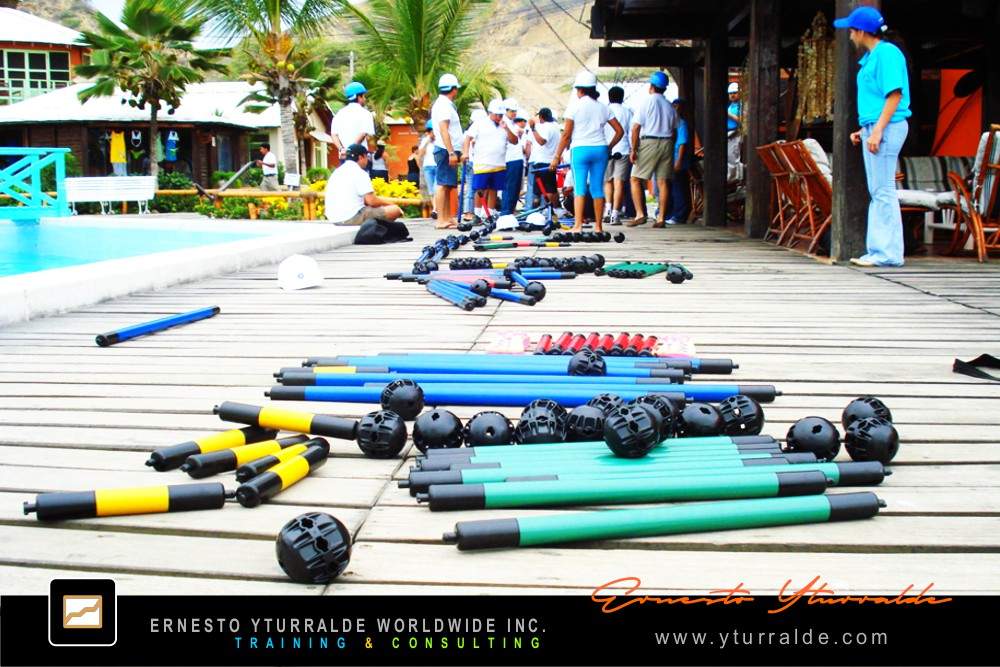 Building Bridges: Experiencia de Team Building enfocada en resiliencia, cooperación y logro conjunto